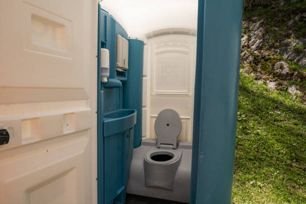 Best Construction site porta potty rental  in Le Mars, IA